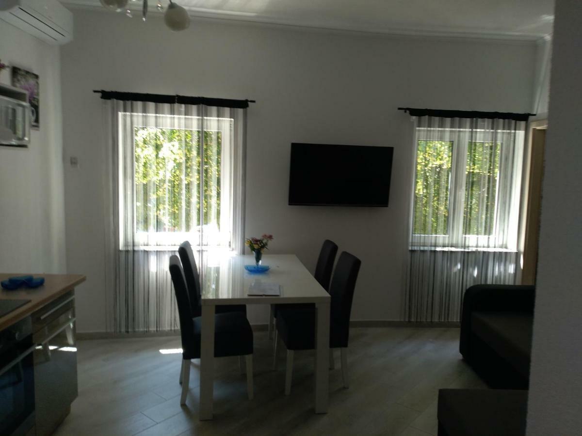 Appartamento Danijel Novi Vinodolski Esterno foto